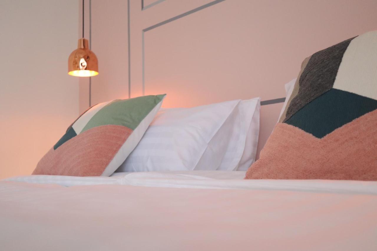 Goodnight Poshtel + Free Netflix Hotell Hat Yai Eksteriør bilde