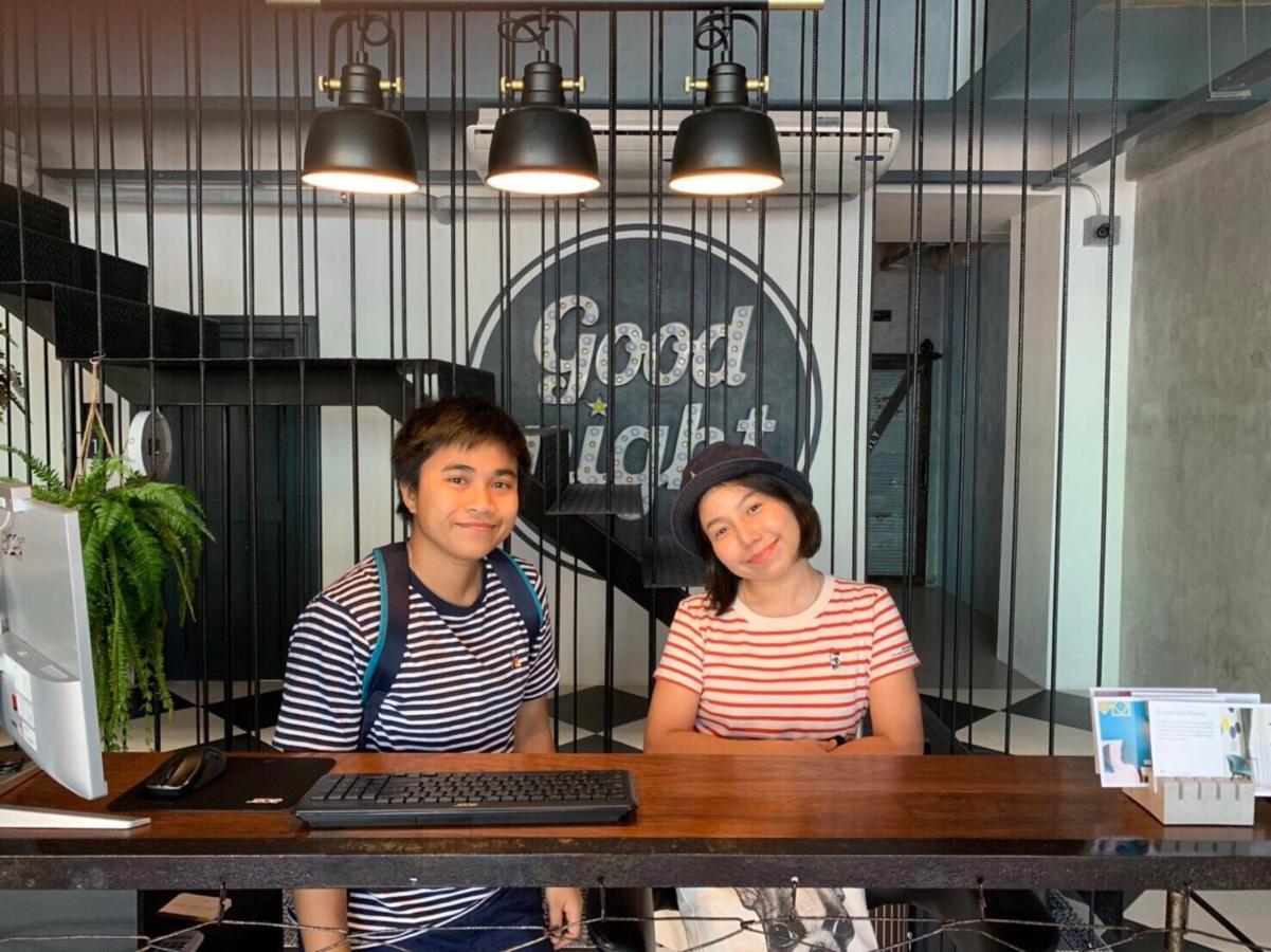 Goodnight Poshtel + Free Netflix Hotell Hat Yai Eksteriør bilde