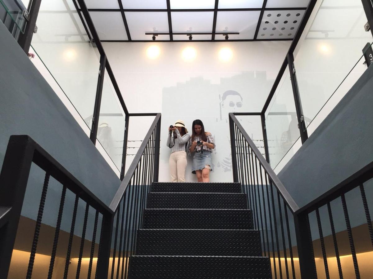 Goodnight Poshtel + Free Netflix Hotell Hat Yai Eksteriør bilde