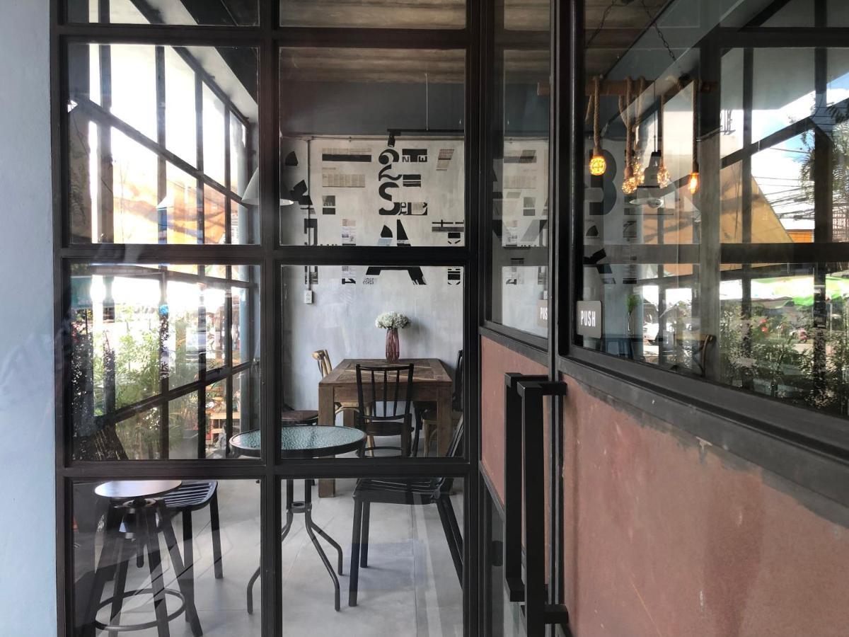 Goodnight Poshtel + Free Netflix Hotell Hat Yai Eksteriør bilde